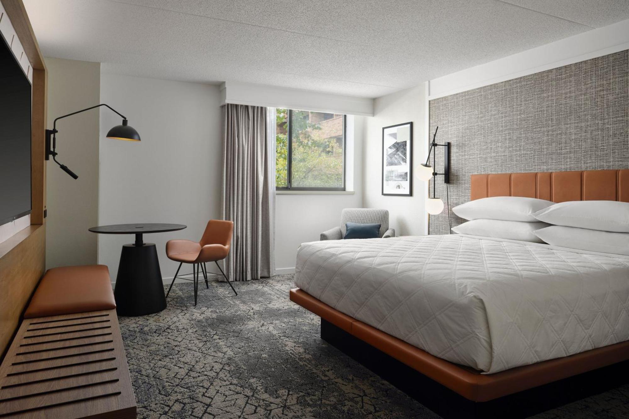 Sheraton Grand Rapids Airport Hotel Cascade Kültér fotó