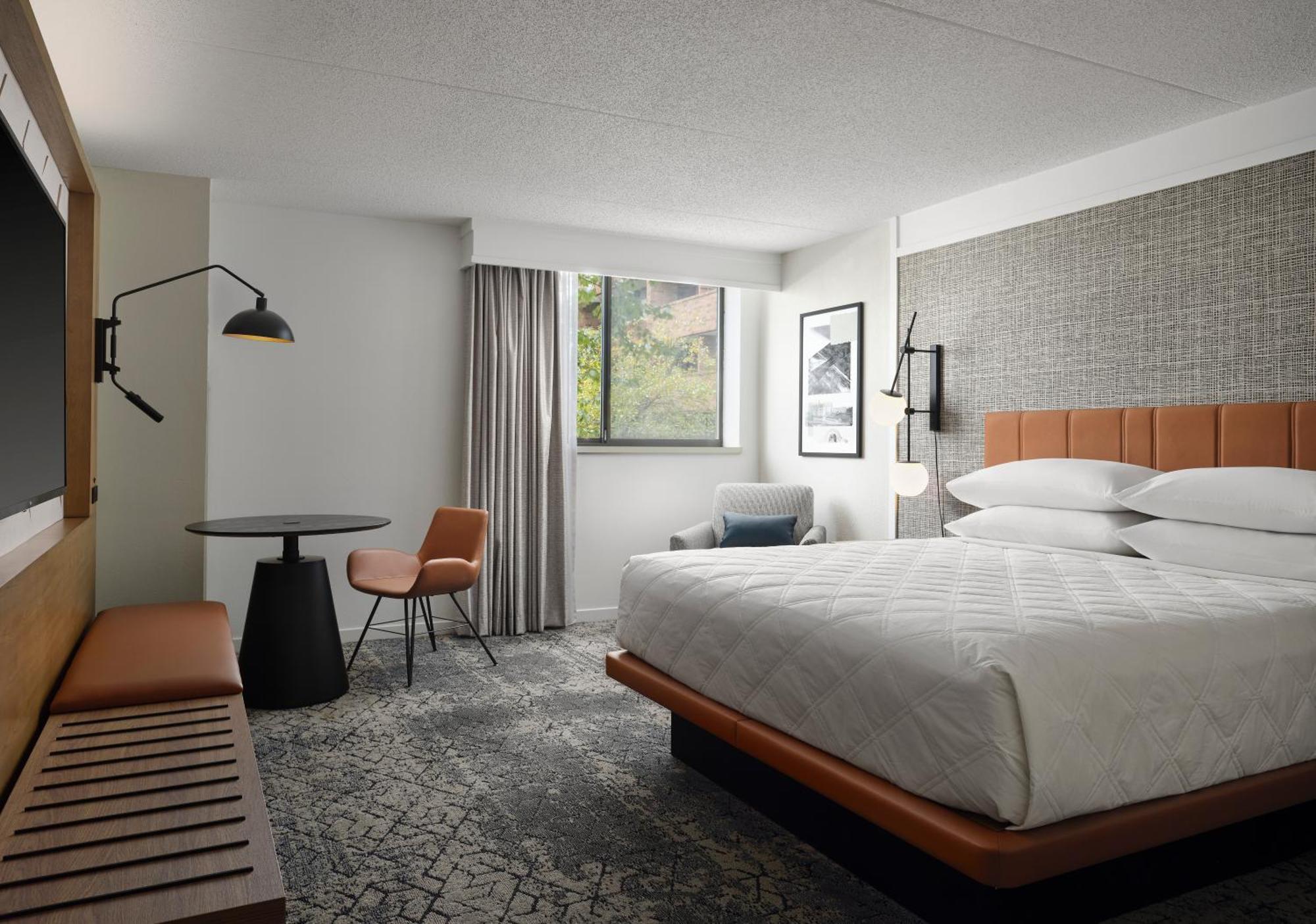 Sheraton Grand Rapids Airport Hotel Cascade Kültér fotó